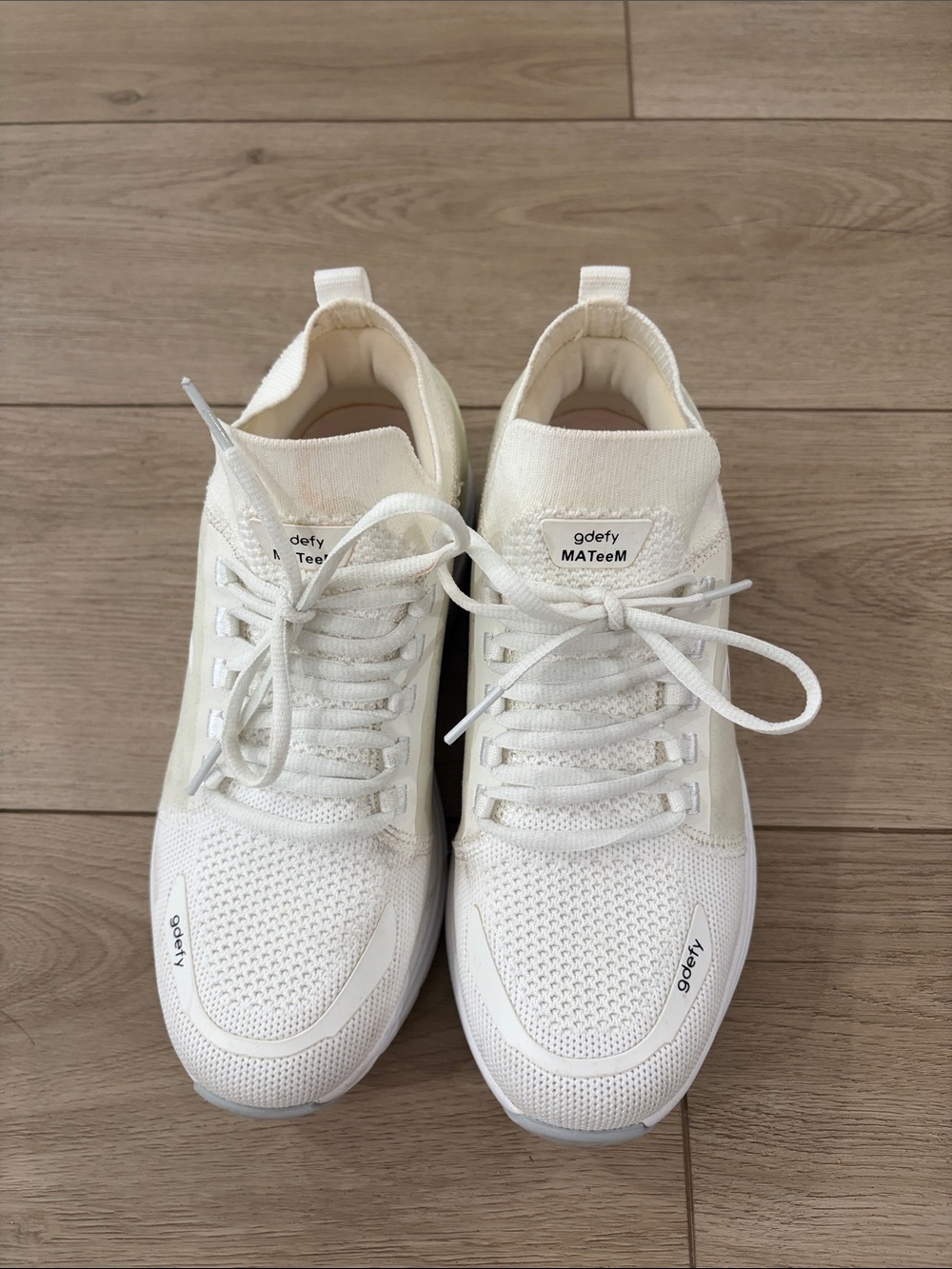 GDEFY MATeeM White Gravity Defyer Women’s Athletic Shoes